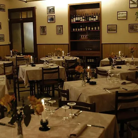 Vecchia * מנאג'יו